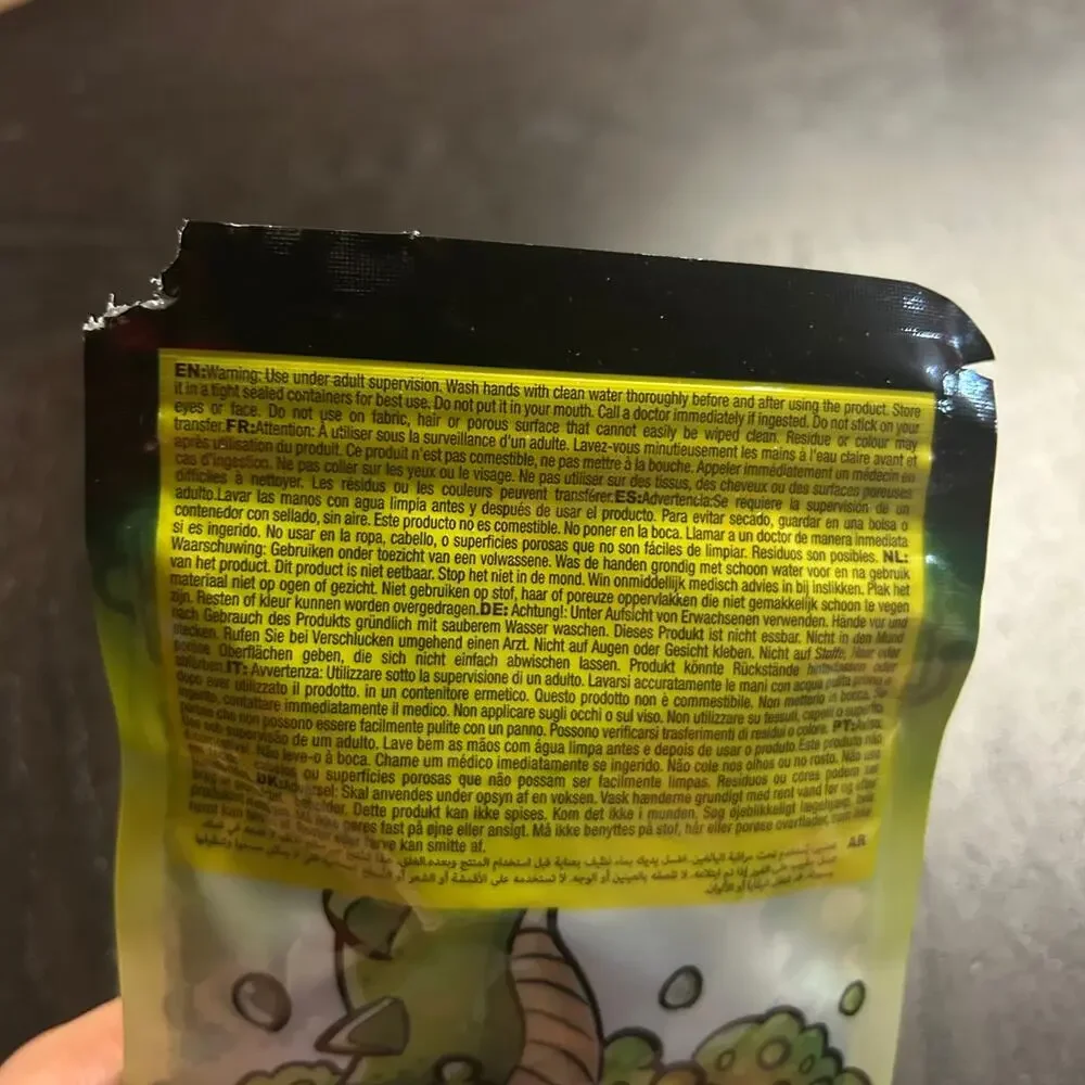 New Color Changing Sand - Picture 4 of 4